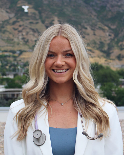 Nursing student Maryn Behling starts BYU Health Science course