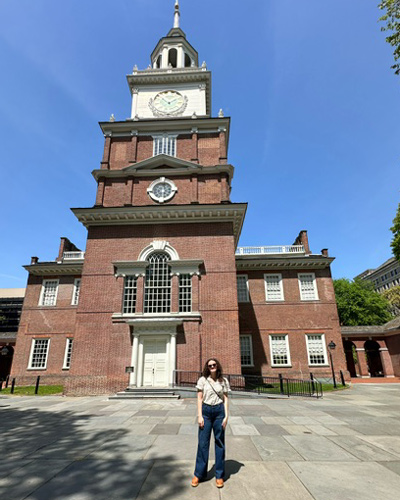 Jessica Dofelmire in front of a historic building